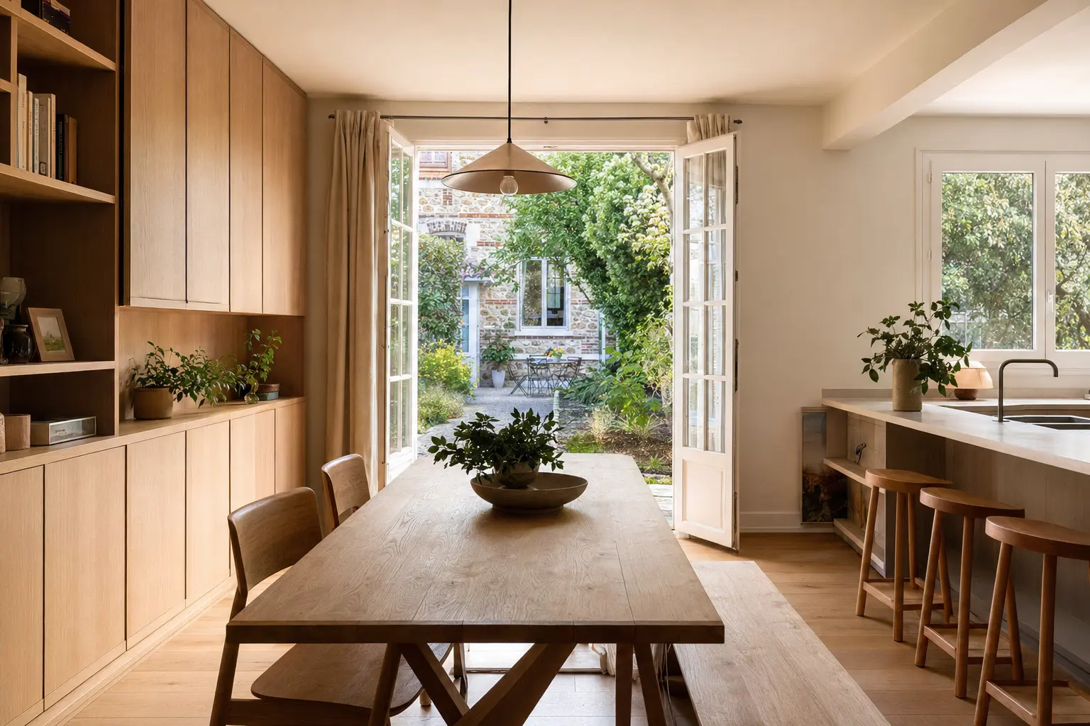 Maison familiale r&eacute;nov&eacute;e &agrave; Saint-Maur-des-Foss&eacute;s
